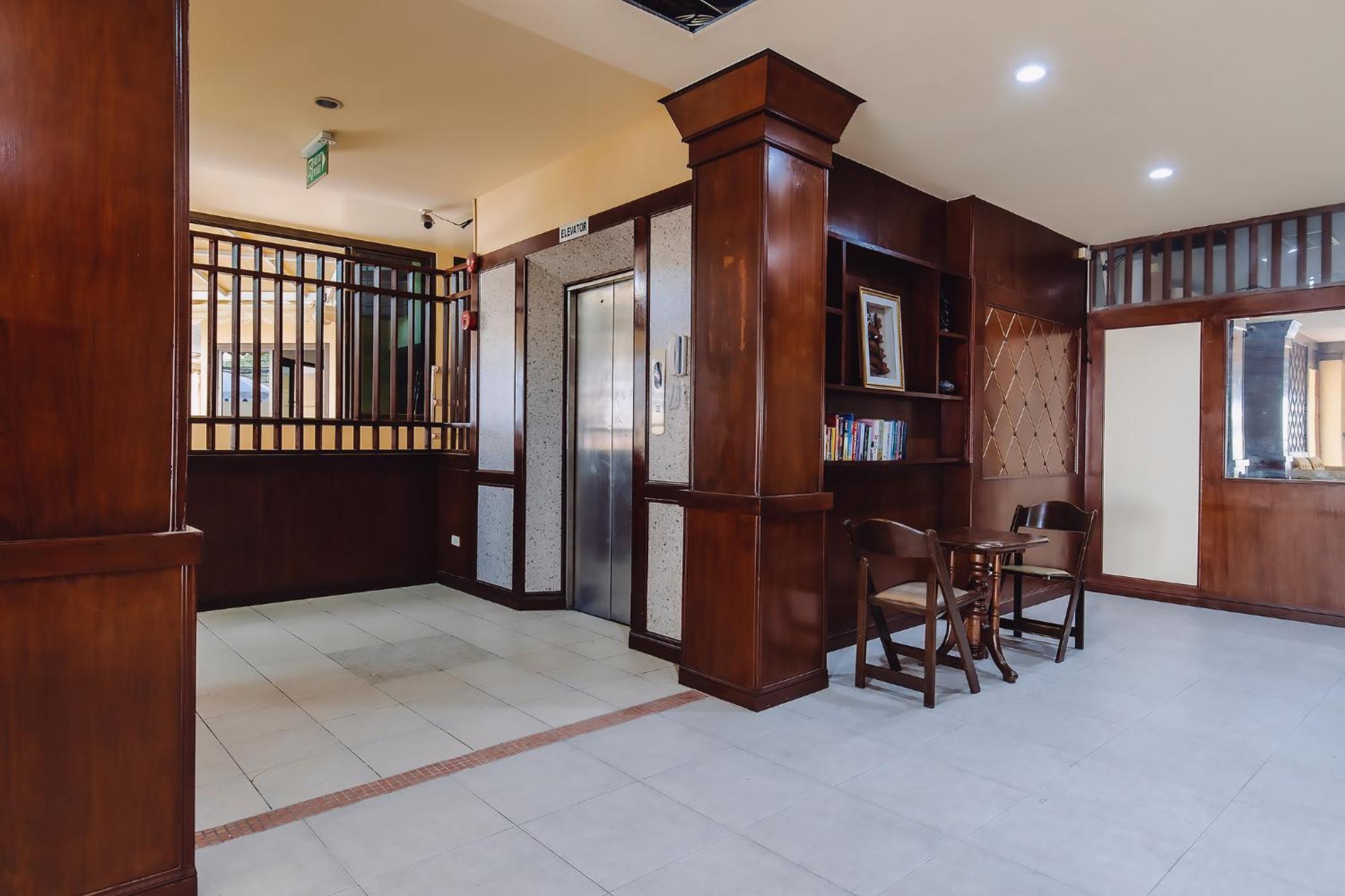 Bauman-Ville Hotel Patong Exterior photo